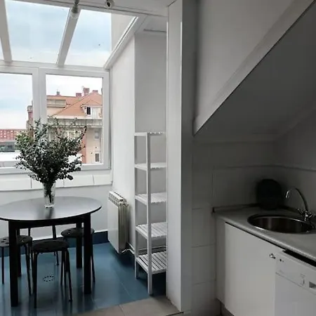 Apartman Atico Luminoso Con Terraza