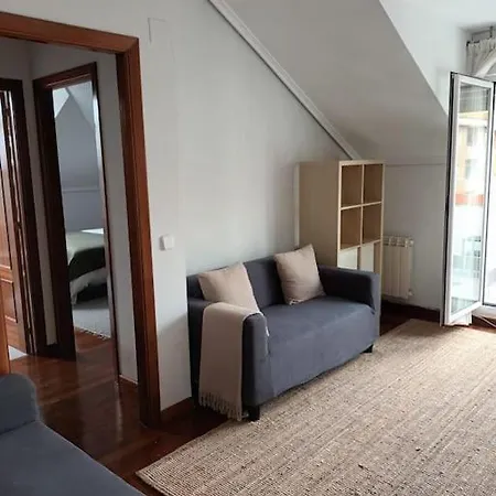 Atico Luminoso Con Terraza *