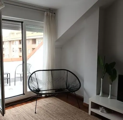 Atico Luminoso Con Terraza 桑坦德